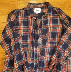 🔴🔴Old Navy Flannal Top🔴🔴